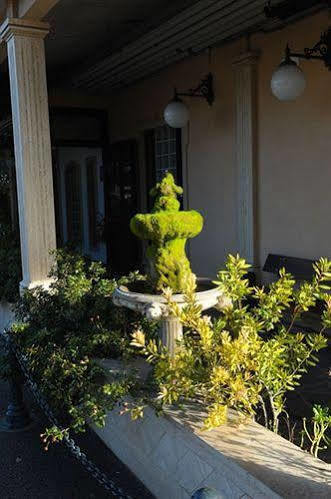 Hotel L'Aquila Pomezia Extérieur photo